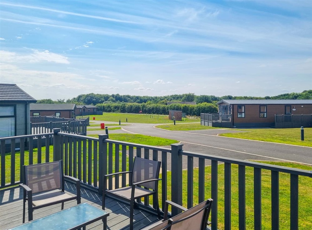 Sitting-out-area at Cherry Blossom 39 in Fitling, near Burton Pidsea, North Humberside