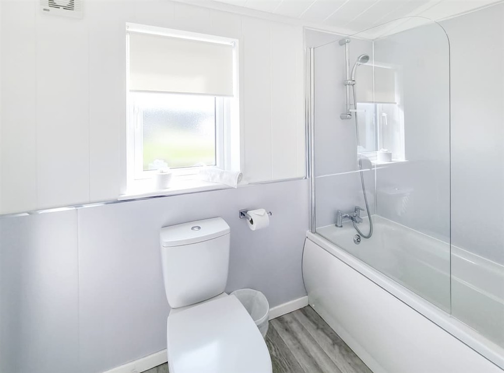 Bathroom at Cherry Blossom 43 in Fitling, near Burton Pidsea, North Humberside