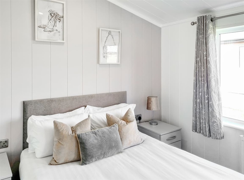 Double bedroom (photo 2) at Cherry Blossom 43 in Fitling, near Burton Pidsea, North Humberside