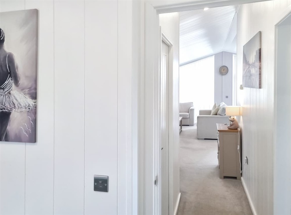 Hallway (photo 2) at Cherry Blossom 48 in Fitling, near Burton Pidsea, North Humberside