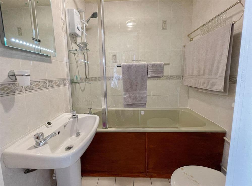 En-suite (photo 8) at Cherry Blossom Inn in Blackpool, Lancashire