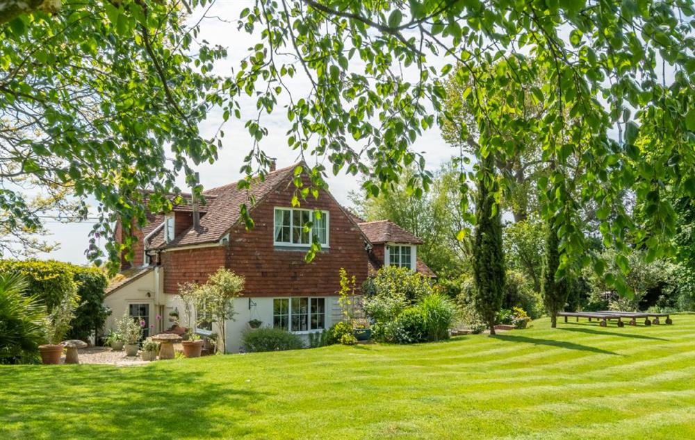 This beautiful detached country cottage situated in a secluded and peaceful setting at Cherry Cottage, Ripe
