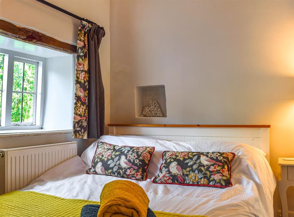 Double bedroom at Cherry Tree Cottage in Eydon, Northamptonshire