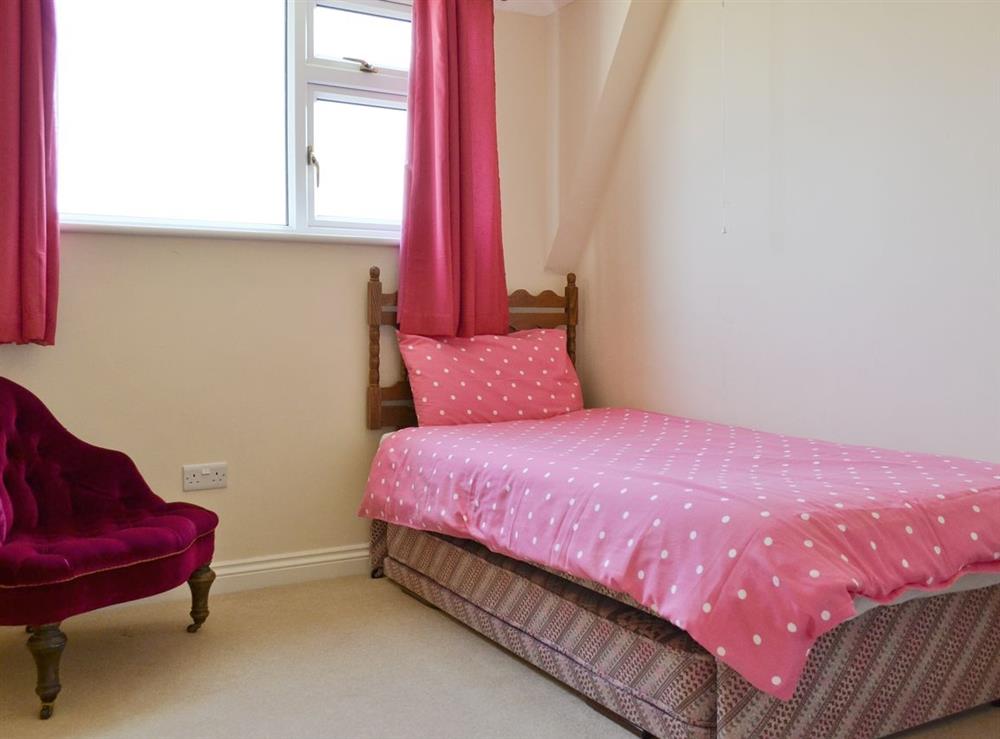 Single bedroom at Cherry Trees in Haverfordwest, Dyfed