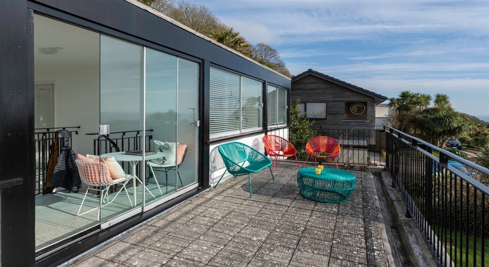 The balcony (photo 2) at Chert in Ventnor, Isle Of Wight