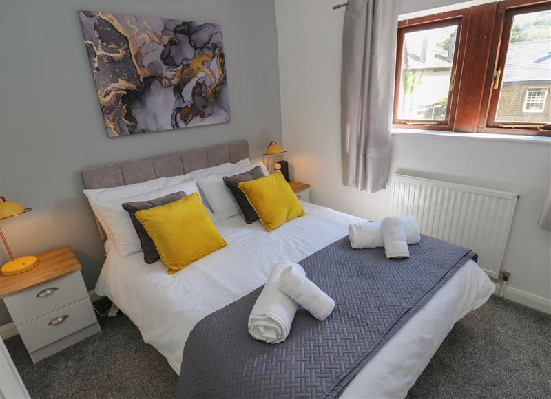 One of the 4 bedrooms at Cheshire House, Castleton