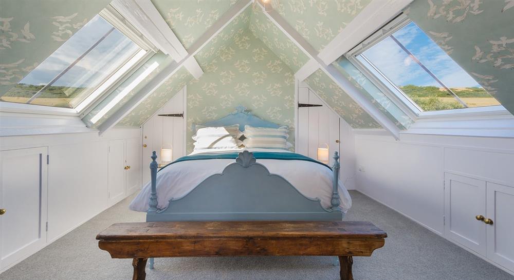 The second double bedroom at Chesil Cottage in Dorchester, Dorset
