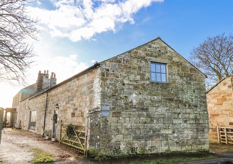 The setting at Chestnut Barn, Aislaby near Whitby