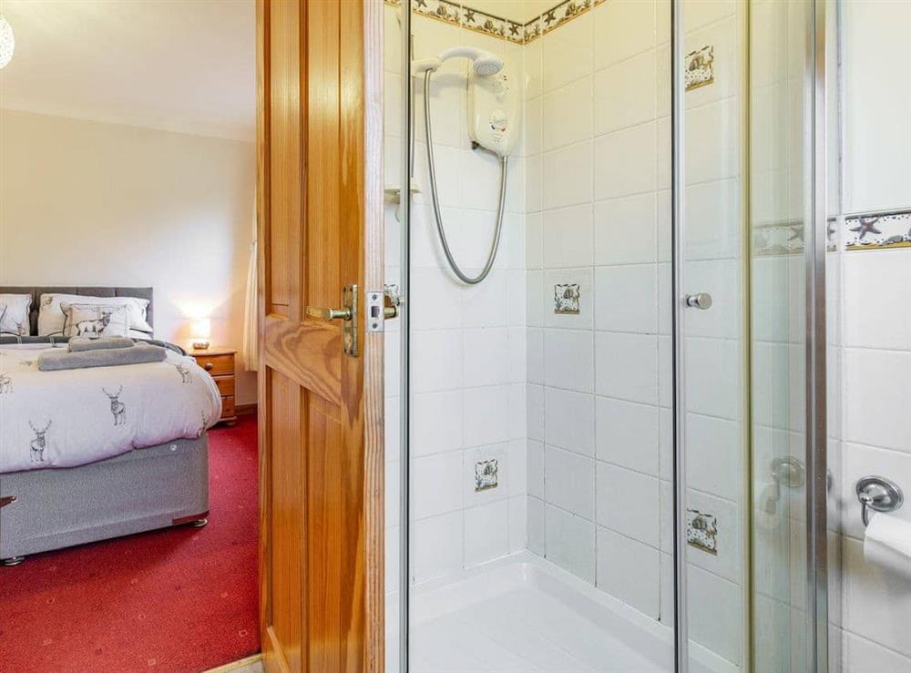 En-suite at Chestnut Cottage in Corpach, near Fort William, Inverness-Shire