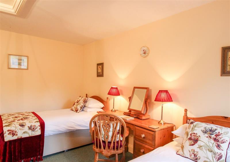 A bedroom in Chestnut Cottage, Rodden at Chestnut Cottage, Rodden, Rodden near Abbotsbury