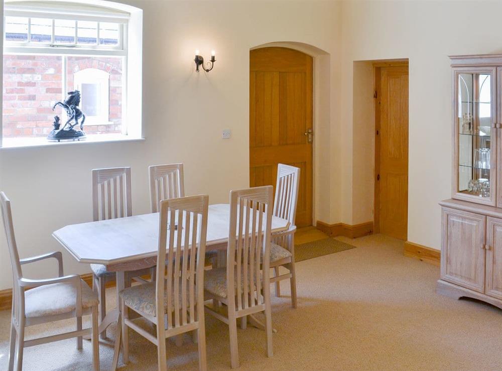 Light and airy dining area at Binbrook House Mews, 