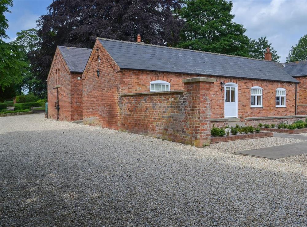Delightful holiday property nestling in the Lincolnshire Wolds at Mays Mews, 