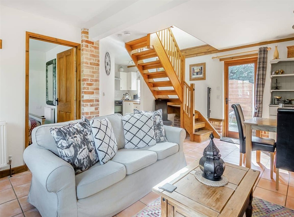 Living area (photo 2) at Chestnut Tree Barn in Halesworth, Suffolk