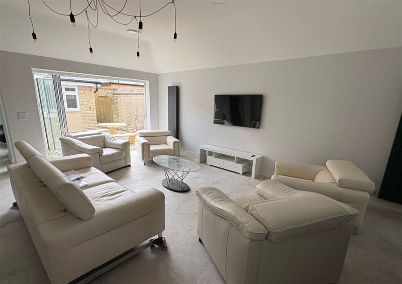The living area at Chillon, South Littleton near Honeybourne