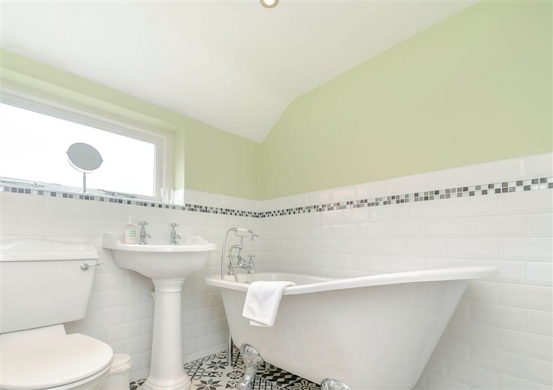 Bathroom at Chimes Cottage, Guisborough
