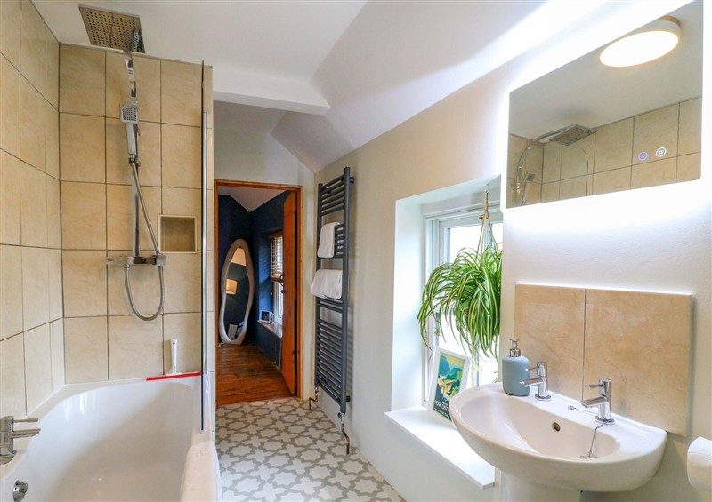 Bathroom (photo 3) at Chimney Cottage, Winster