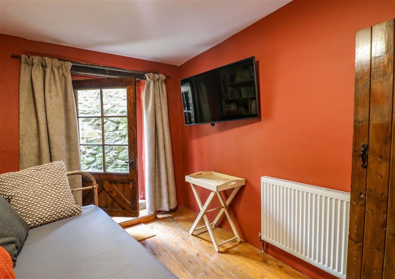 This is a bedroom (photo 2) at Chimney Cottage, Winster