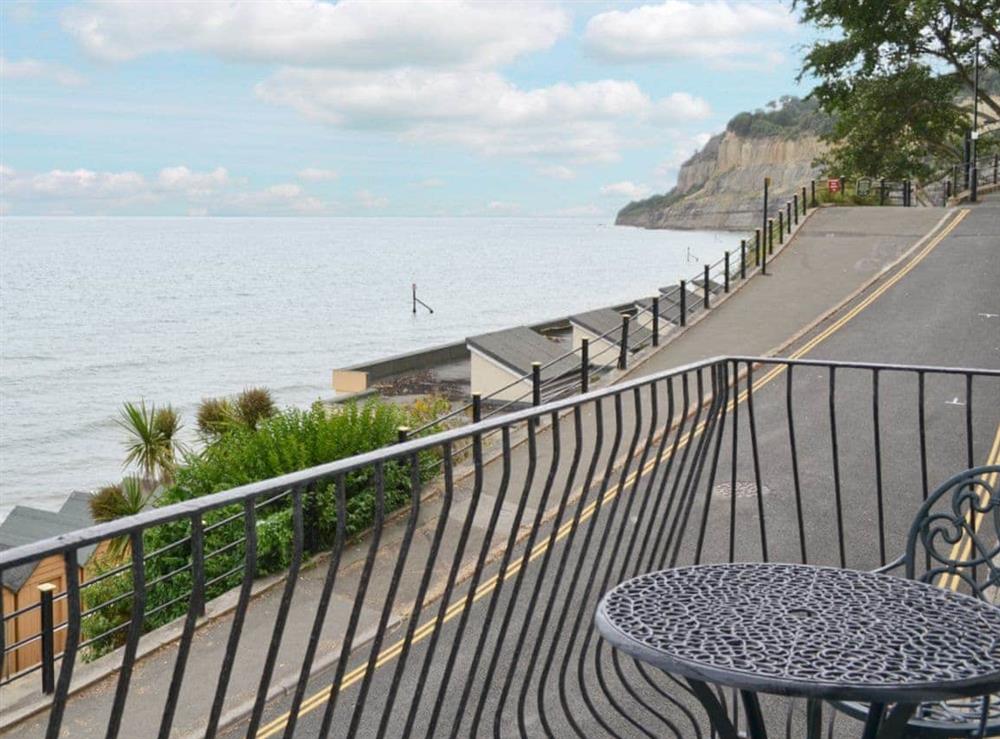 Sitting-out-area at Chine Bluff in Shanklin, Isle of Wight