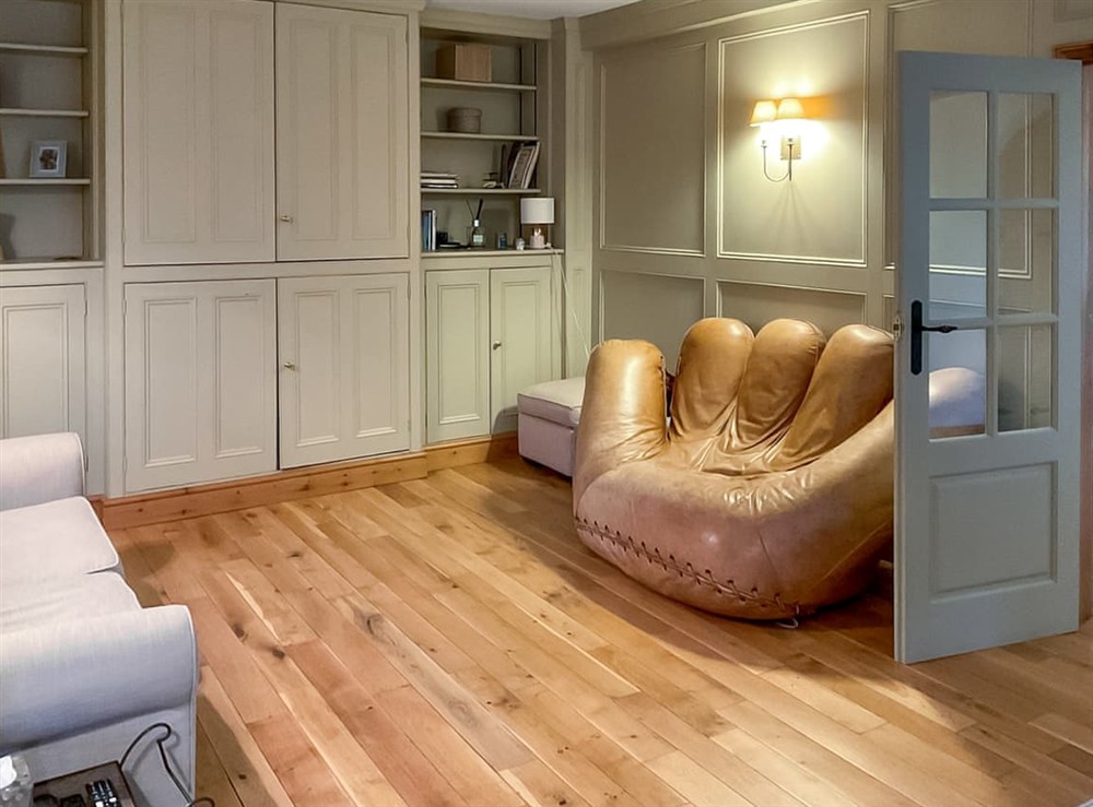 Living area (photo 4) at Church Barn in Olney, Buckinghamshire