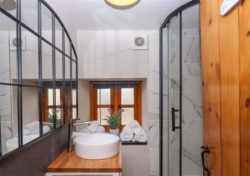 The bathroom (photo 3) at Church Barn, Sutcombe near Bradworthy