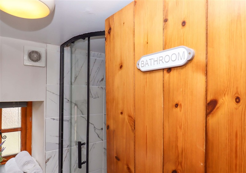 The bathroom at Church Barn, Sutcombe near Bradworthy