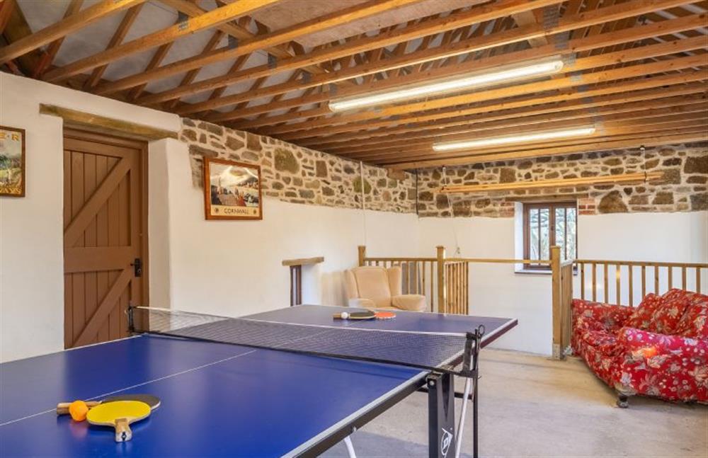 Church Close Cottage, Cusgarne. Separate shared games room with table tennis and beach equipment at Church Close Cottage, Cusgarne, Truro 