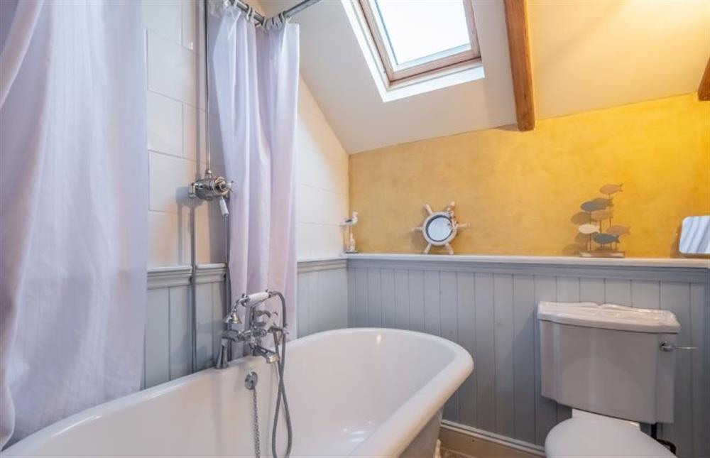 First floor: En-suite to master bedroom at Church Cottage, Castle Acre near Kings Lynn