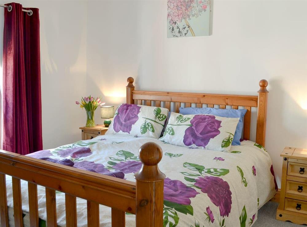 Comfortable double bedroom at Psalm Cottage, 