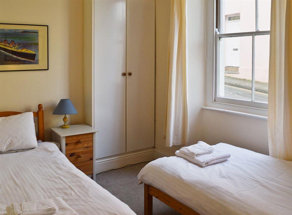 Second twin bedroom at Church St 1, Upper Apartment in Salcombe, Devon