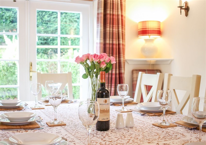 Dining room at Church Thatch, Abbotskerswell