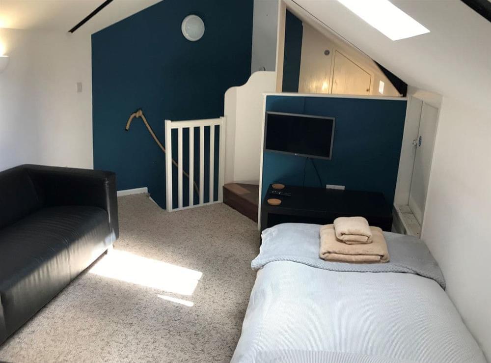 Barn family bedroom (photo 2) at Church View Cottage and Barn in Hatherleigh, near Okehampton, Devon