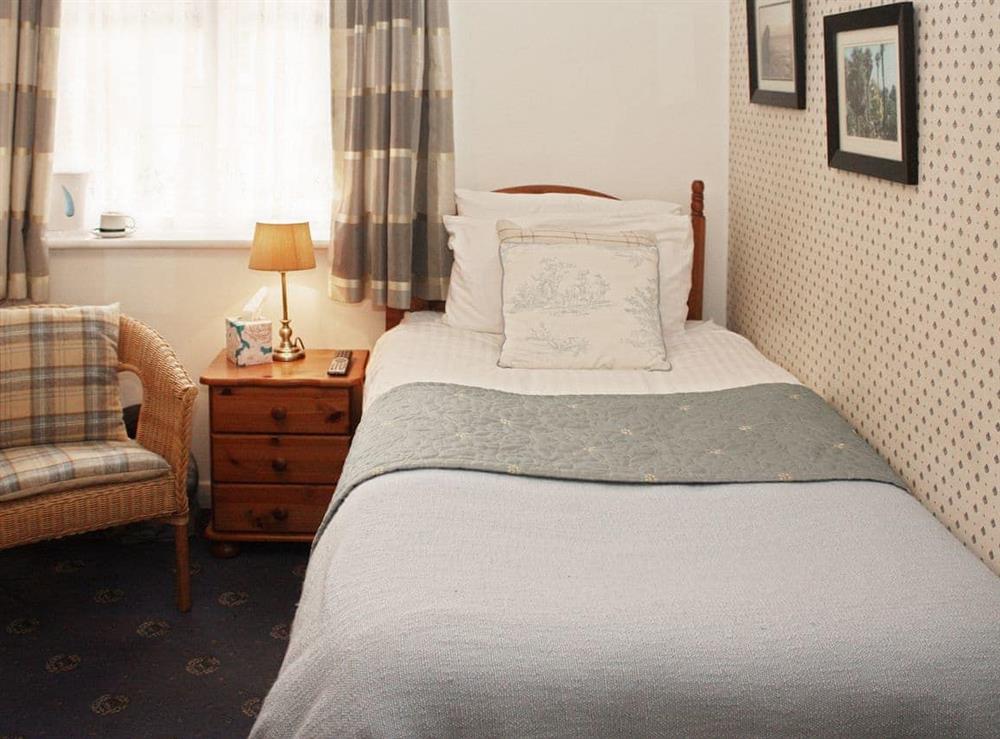 Single bedroom at Churchview House in Winterbourne Abbas, near Dorchester, Dorset