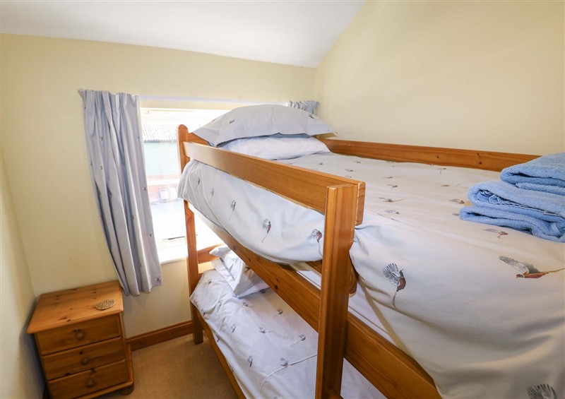 One of the 3 bedrooms (photo 2) at Churn House, Ipswich