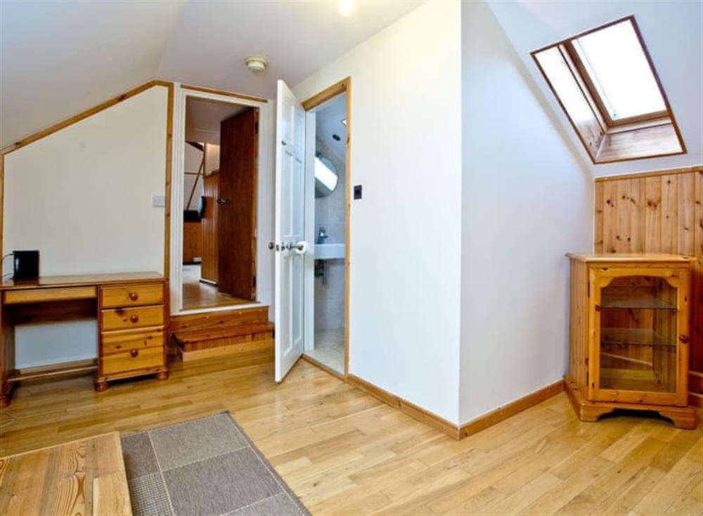 Double bedroom (photo 3) at Chy-an-brae in , Newquay