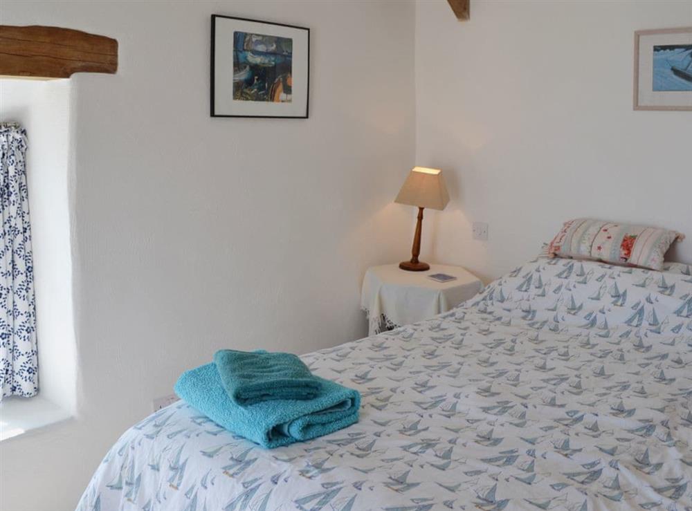 Double bedroom at Chy-An-Ky-Bras in Porthallow, near St Keverne, Cornwall