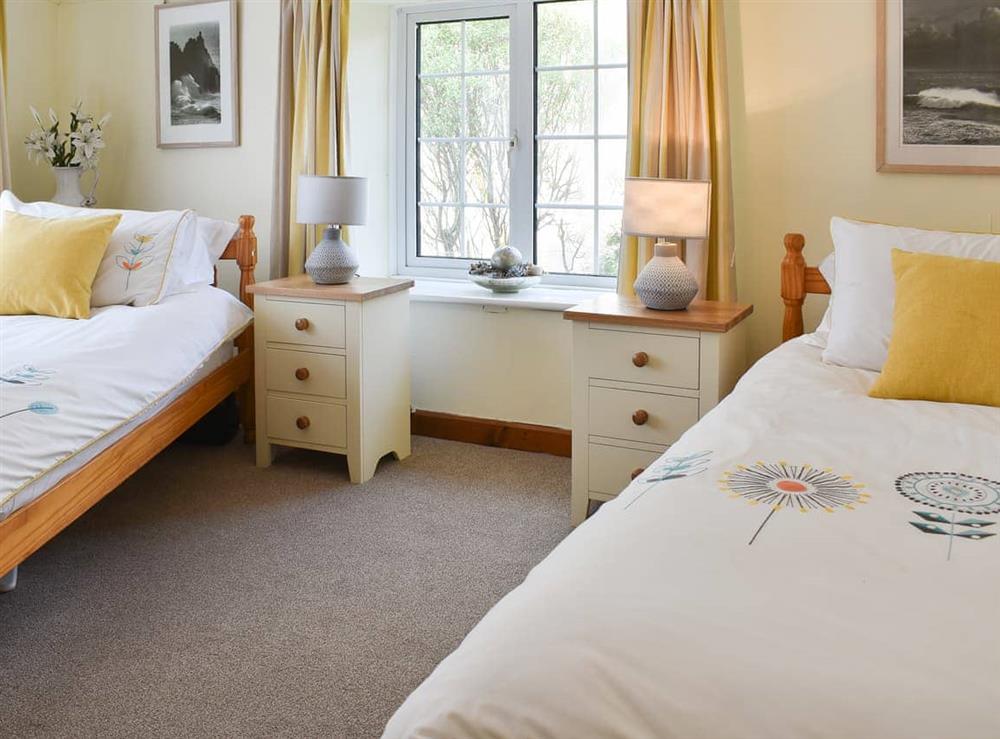 Twin bedroom at Chy-Vean in Madron, near Penzance, Cornwall