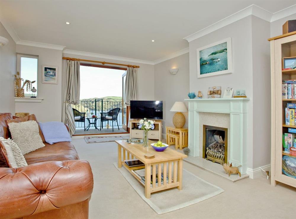 Spacious living room at Chyandour in Fowey, Cornwall