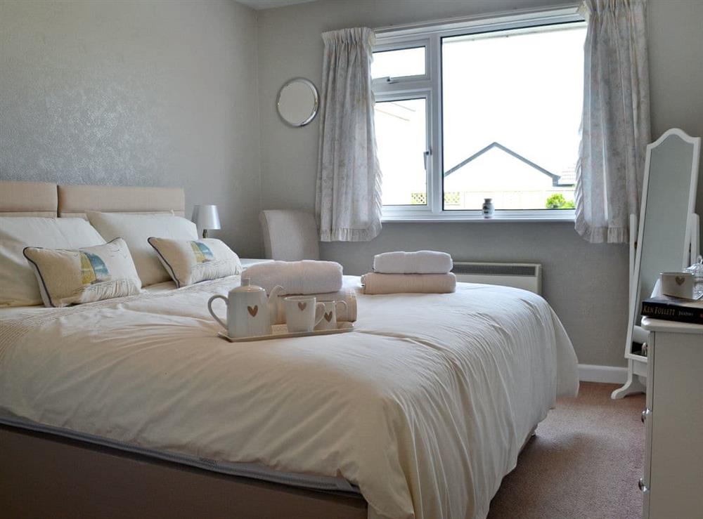 Charming double bedroom at Chycot in Widemouth Bay, near Bude, Cornwall