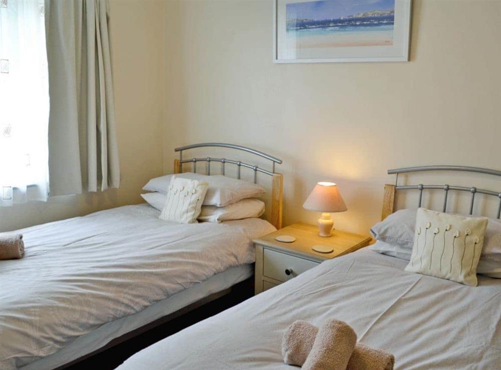 Twin bedroom at Chynoweth in St Merryn, near Padstow, Cornwall