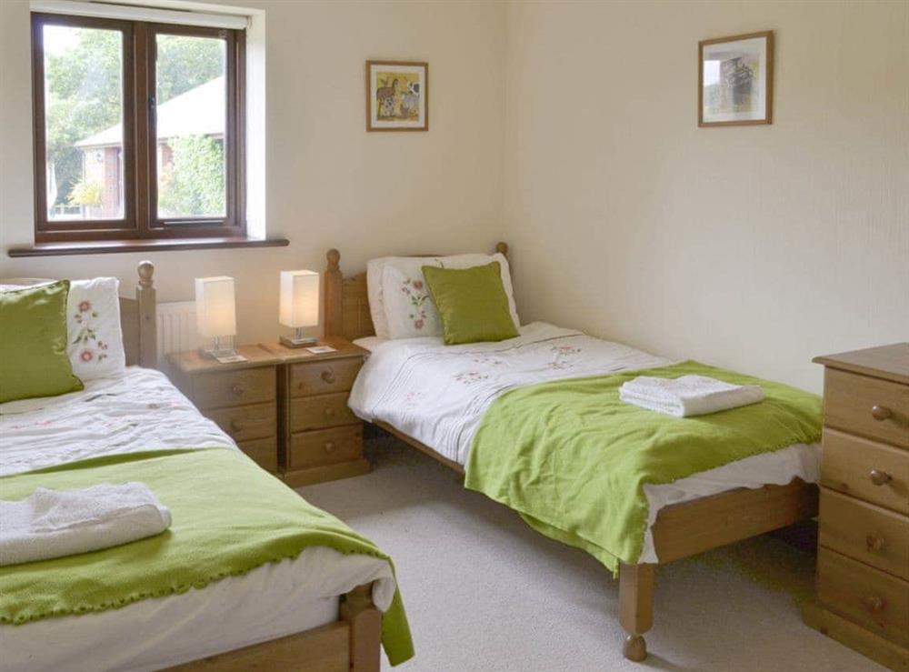 Good sized twin bedroom at Cider Barn in Poundstock, Bude, Cornwall
