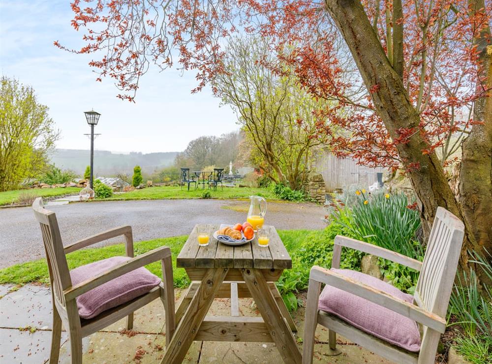 Sitting-out-area at Cider Press in Ridgeway Cross, near Malvern, Herefordshire