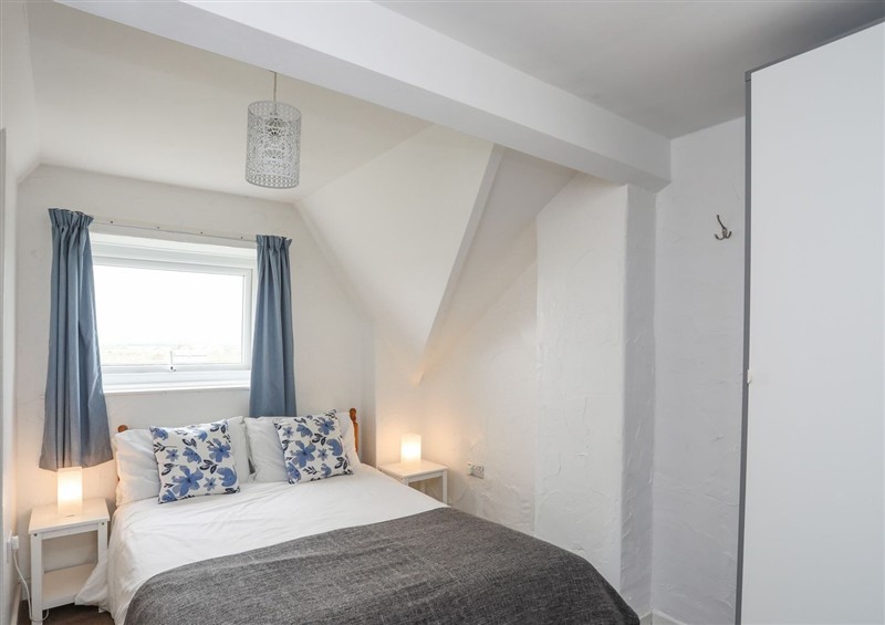 This is a bedroom (photo 2) at Cilan - 2 Tyn Don, Llanengan near Abersoch
