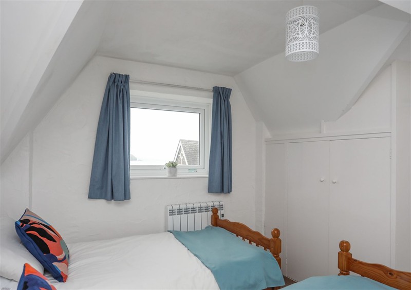 This is a bedroom (photo 3) at Cilan - 2 Tyn Don, Llanengan near Abersoch