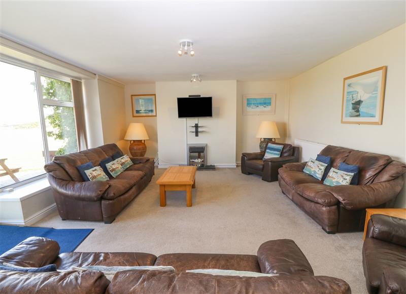Relax in the living area at Cim Canol, Bwlchtocyn near Abersoch