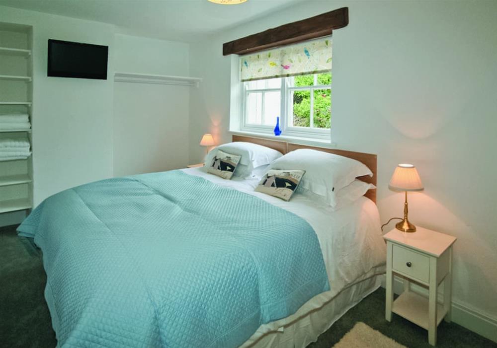 Double bedroom at Cinnamon Teal in Bideford, Devon