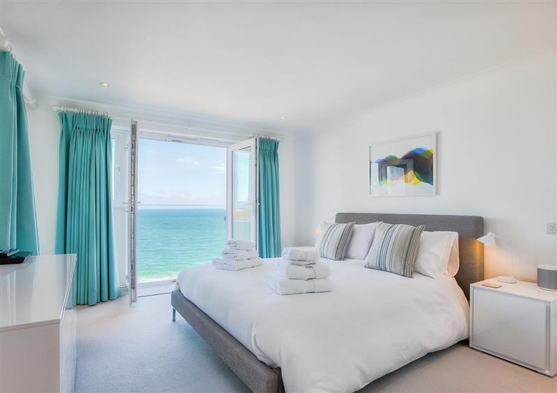 One of the 2 bedrooms at Cirrus, Carbis Bay