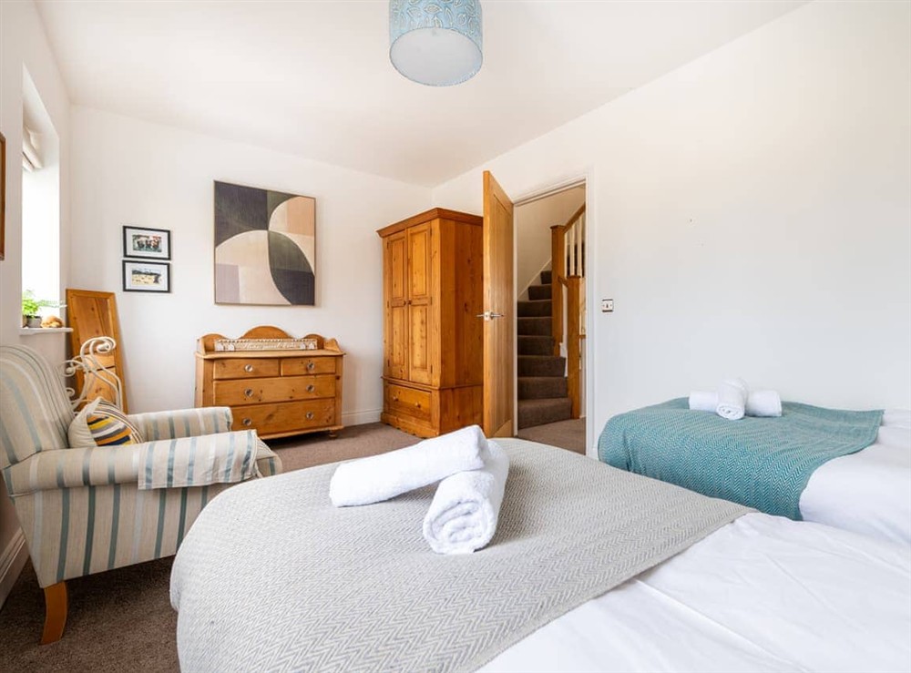 Twin bedroom (photo 4) at Claremont in Whitby, North Yorkshire