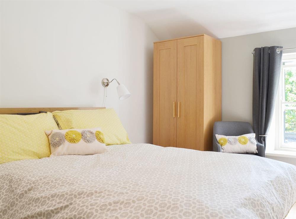 Cosy and comfortable double bedroom at Clarence Cottage in Appleby-in-Westmorland, Cumbria
