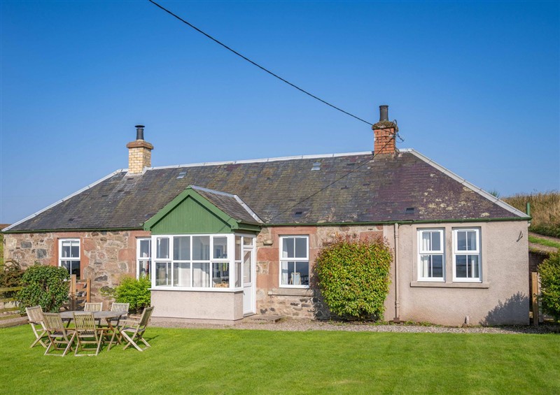 The setting at Clayhills Cottage, Blairgowrie