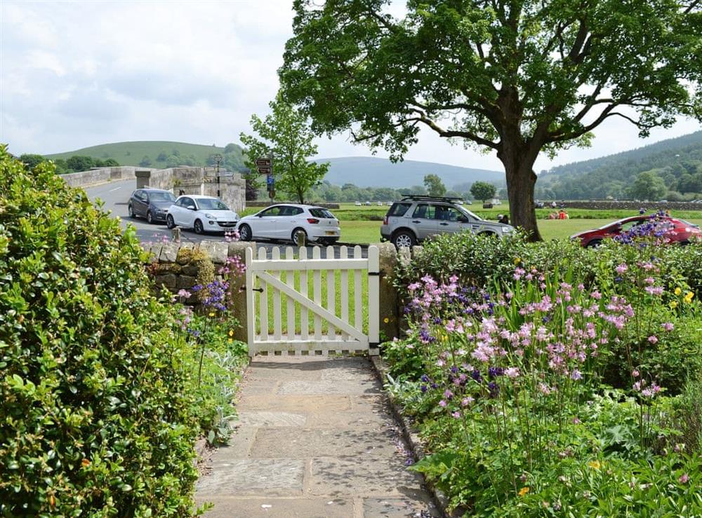 Garden & great views at Clematis Cottage in Burnsall, Yorkshire, North Yorkshire